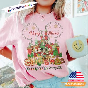 disney very merry christmas party Family Matching Shirt, Disneyland Vacation Holiday Gift Tee