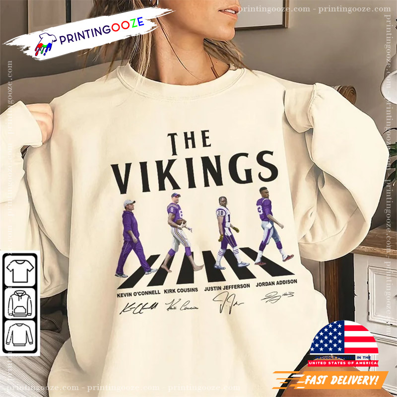 Vintage 90s Minnesota Football Sweatshirt, Retro Viking Unisex Sweat Shirt  S-5XL