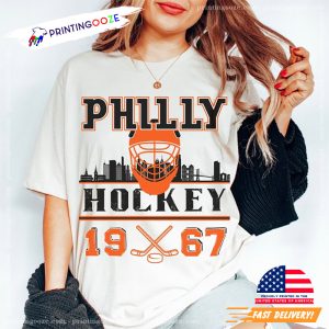 Vintage Styled nhl philadelphia flyers Ice Hockey T-Shirt