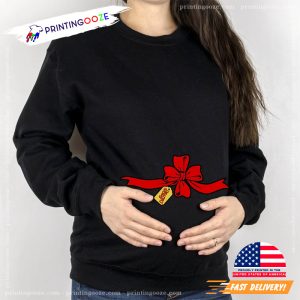 Special Delivery Pregnancy Xmas Shirt For Mom Gift