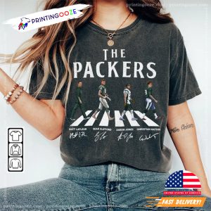 The Packers Football Team Walking Abby Road Signatures T Shirt 1
