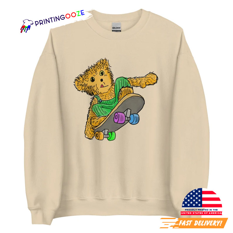 Skateboarding Bear Coolest Skateboard Shirt - Unleash Your Creativity