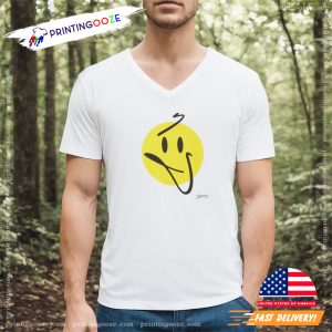 Phantasy Smiley Face Signature T shirt 2