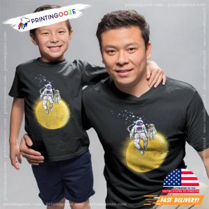 Daddy And Baby On The Moon Astronaut T shirt 2