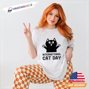 Vintage International Cat Day Unisex T shirt