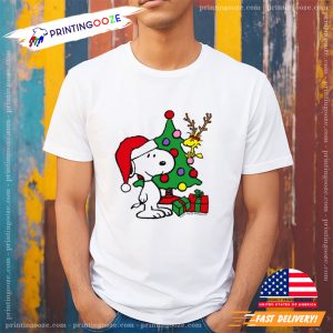 Peanuts Christmas Snoopy and Woodstock t shirt