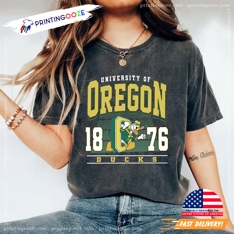 NCAA Oregon Ducks Vintage Logo Comfort Color Tee NCAA Oregon Ducks Vintage Logo Comfort Color Tee