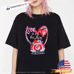 Buc Ees Love Is In The Air Valentine 2025 T Shirt 2