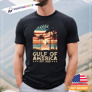 Retro Gulf Of Usa America Est 2025 American Flag Gulf Mexico T-Shirt