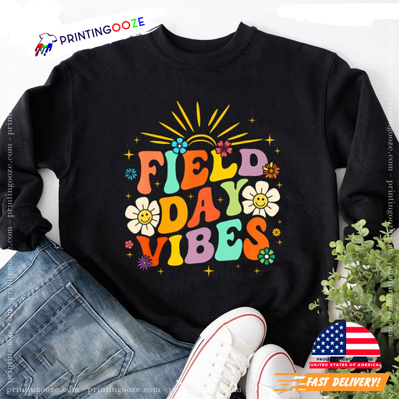 Field Day Vibes Funny Groovy Teacher Field Day T-shirt Field Day Vibes Funny Groovy Teacher Field Day T-shirt