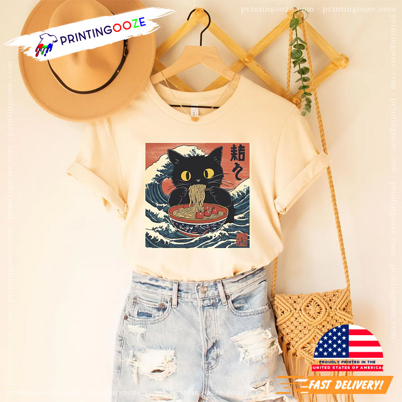 Cat Eating Ramen Tsunami Japan Art Comfort Colors T-shirt Cat Eating Ramen Tsunami Japan Art Comfort Colors T-shirt