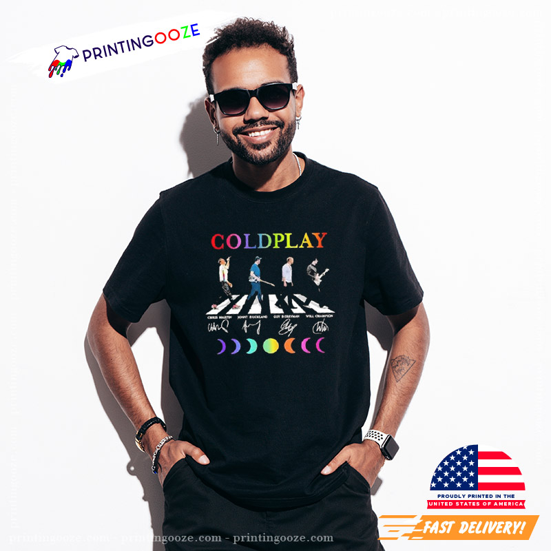 Coldplay Band Abbey Road Crossing Signatures Tee Coldplay Band Abbey Road Crossing Signatures Tee