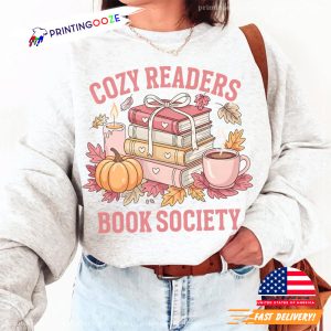 Cozy Girl Book Club Fall Book Lover Clipart Spooky T-shirt