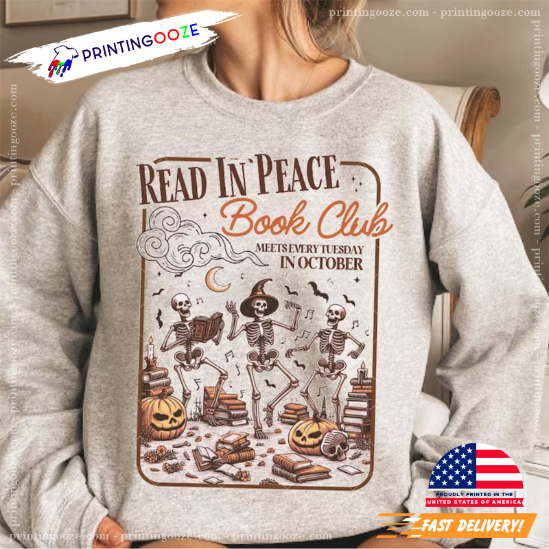 Spooky Readers Book Club Skeleton Reading T-shirt Spooky Readers Book Club Skeleton Reading T-shirt
